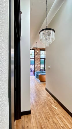 private studios for rent 6 months-1 year lease