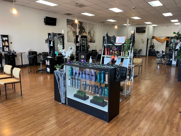 Hair Station and Private Room for Rent