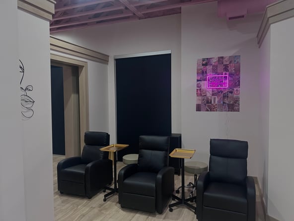 Salon Suite and Open Chair Rental