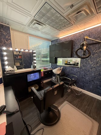 Part-Time Salon Suite in South Austin — $310/Week (Sun, Mon, Wed)