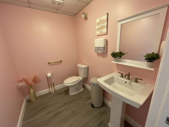 Salon Spa Suites