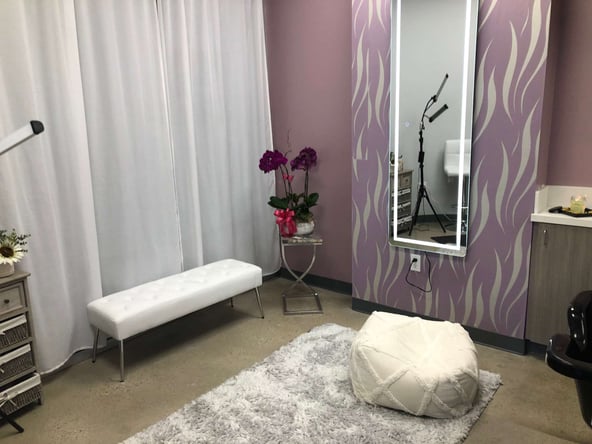 Salon Suites for Rent