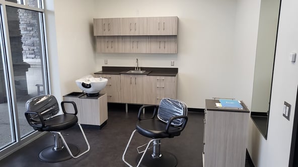 Sola Salon Studios in Triadelphia, WV – Salon Suite for Rent