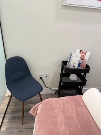 Private room in Beautiful Med Spa in Ontario-250pw