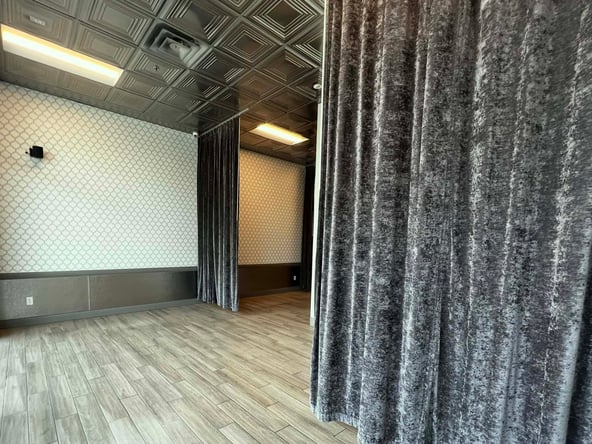 Beauty Professionals Wanted: Rent Your Space at Savvy Beauty!