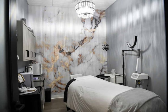 Sola Salon Studios in Eden Prairie, MN – Salon Suite for Rent