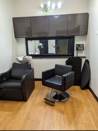 Your Dream Salon Suite Awaits!