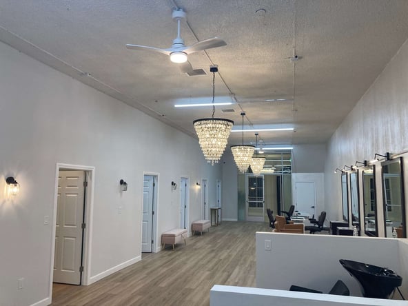 Salon Suites for Rent / Shared work space available