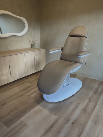 New Aesthetician Suite for Rent