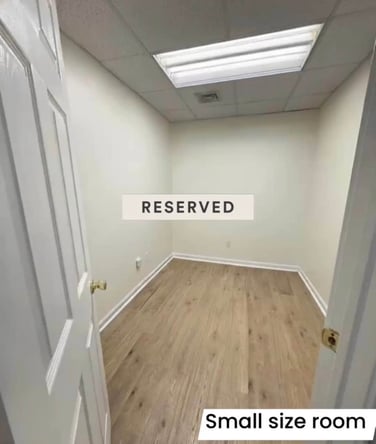 Beauty room for rent