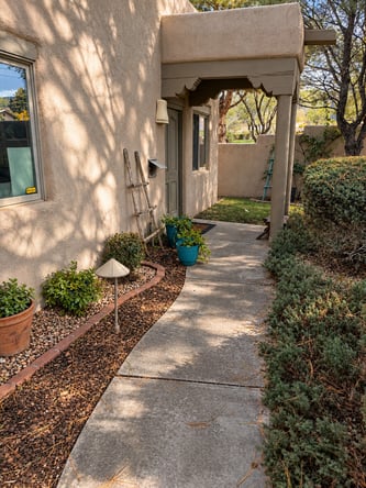 Beautiful Private Salon for Rent in NE Albuquerque | Thurs–Sun | Massage Room Available!