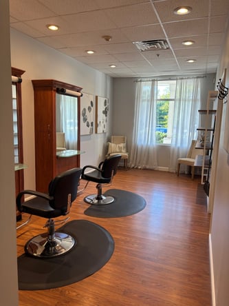Booth Rental Opportunities in Bedford, NH — First 2 Weeks FREE!