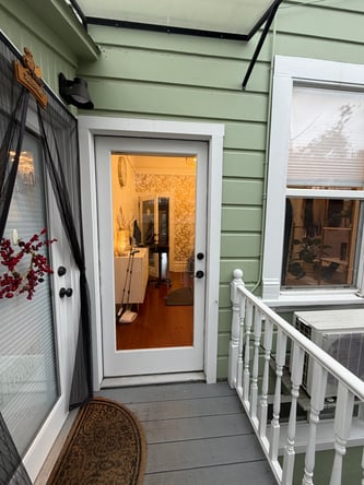Salon Suite Available Oakland