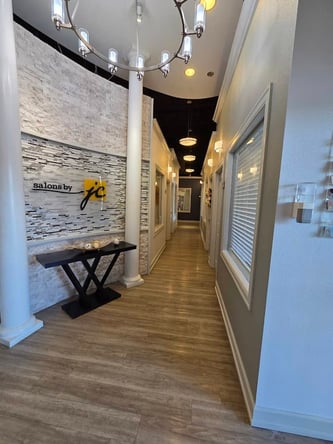 Salons by JC in Town and Country, MO – Salon Suite for Rent
