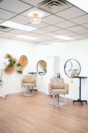 Boutique Salon Chair Rental