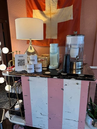 Coven Collective Beauty Bar, Stadium District-is RENTING & we want kind, creatives to be here w/ us