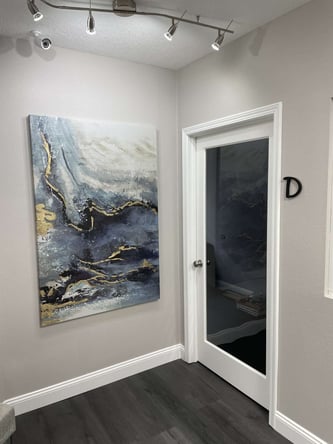 Individual Salons Carrollwood Salon Suite Rentals, monthly or weekly rates, month to month leases