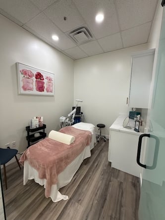 Private room in Beautiful Med Spa in Ontario-250pw
