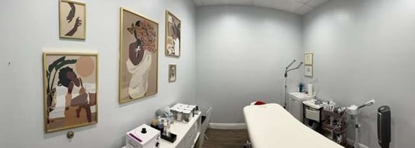 Luminous Wax & Esthetics Suites
