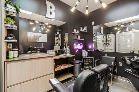 Sola Salon Studios in Prairie Village, KS – Salon Suite for Rent