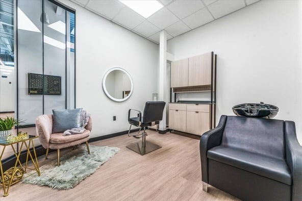 IMAGE Studios 360 in Bakersfield, CA – Salon Suite for Rent