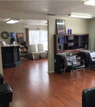 Arcadia Salon & Day Spa has 2 hair stations available for rent.