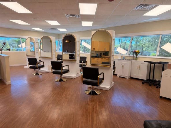 Luxury Chair Rentals in Denville, NJ – Main Highway Location