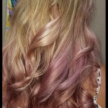 Sola Salon Studios in Evansville, IN – Salon Suite for Rent