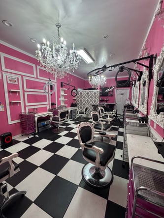 Salon Booths For Rent