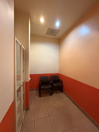 Babershop and Salon, Stationsand Room in Irvine , California