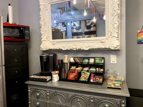 Booth Rental Opening at ColorBox!