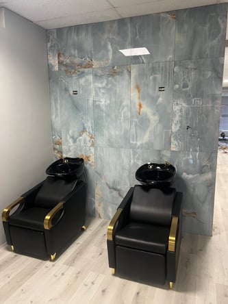 Salon Chair for Rent at Golden Cuts Color – San Rafael, CA