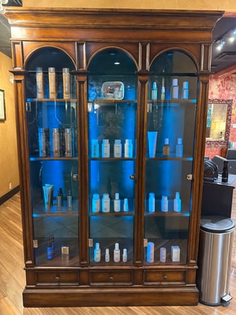 Luxury Booth Rental in Lady Lake: Grow Your Clientele at The Velvet Collective