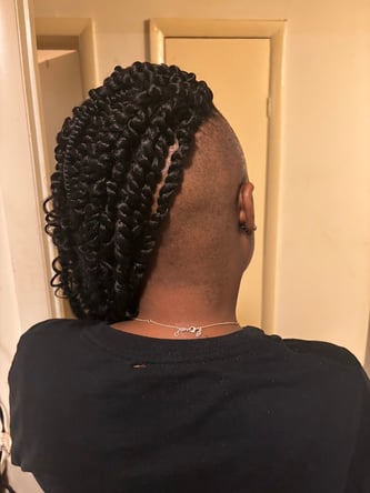 Sola Salon Studios in Waldorf, MD – Salon Suite for Rent
