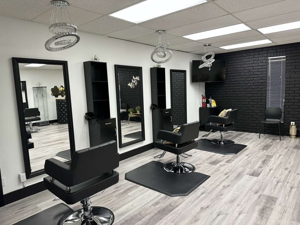 One stop is all you need! Salon booth and nail station