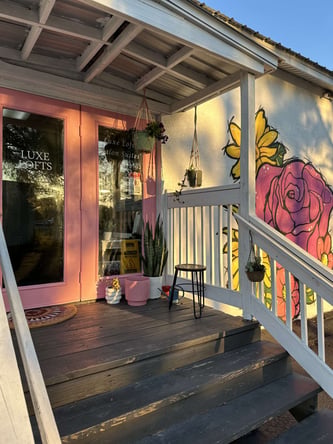 Loft for stylist, lash tech, nails, etc.