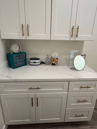 Private room in Beautiful Med Spa in Ontario-250pw