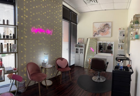 Join San Antonio’s Finest Group of Salon Professionals!