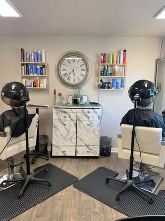 Private Salon Suite available in Mobile AL