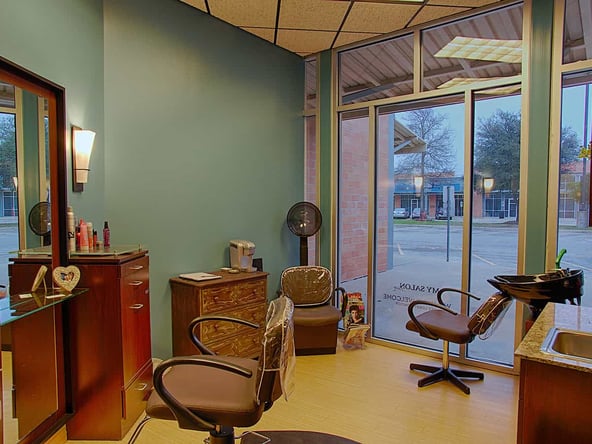 Salon Lofts in Sunset Valley, TX – Salon Suite for Rent
