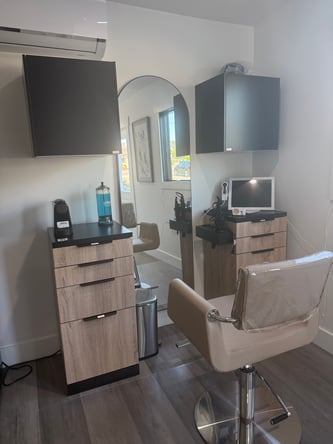 Private Spa Suite for Estheticians in Upscale Newport Beach