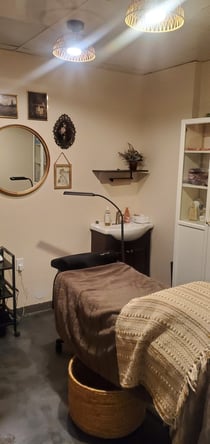 Booth Rental/ Room Rental