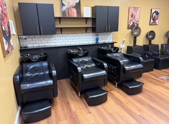 Salon Booth for rent