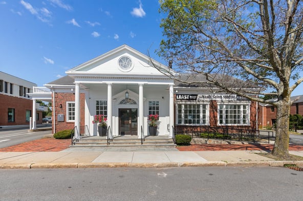 NEW The Vault Salon Suites opening in Stoneham, MA