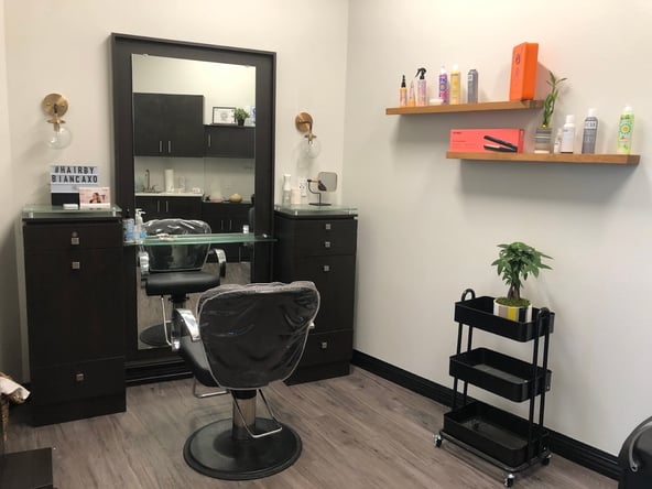 MY SALON Suite in Highway Tampa, FL – Salon Suite for Rent