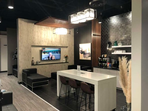 Upscale Salon Suites available with incredible retail walk-by traffic