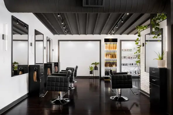 Join Our Beautiful, Vibrant Salon in Old Town Scottsdale – Chair Rentals Now Available!