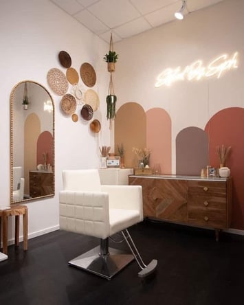 Salons by JC in Town and Country, MO – Salon Suite for Rent