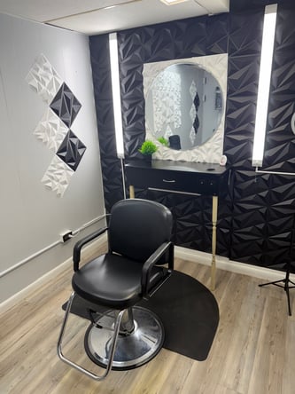 Private Salon Suites & Booth Rentals – Baltimore, MD – Starting at $175/weekly