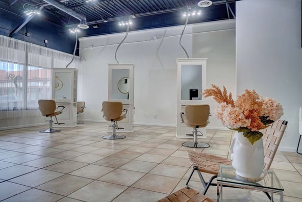Hairstylist Booth Rental Available in Upscale Salon on Shore Drive
